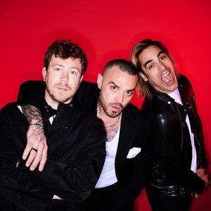 Image pour 'Busted'