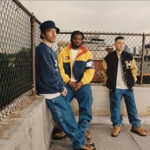 'Mike, Wiki & The Alchemist'の画像