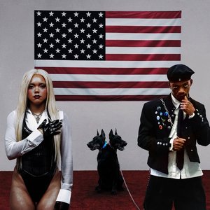 Imagen de 'AMERIKA’S NEXT TOP PARTY!'