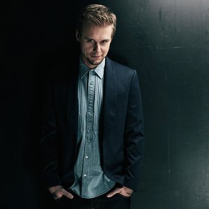 “Armin van Buuren”的封面