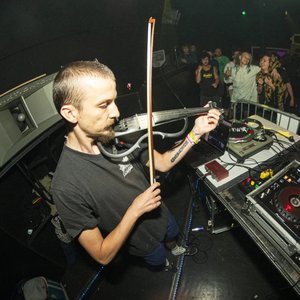 Image for 'Violinbwoy'