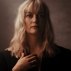 Immagine per 'Alison Sudol'