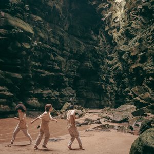 Image for 'Três'