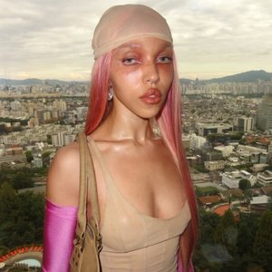 Image for 'FKA twigs'