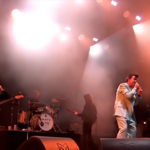 'Rick Astley & Blossoms'の画像