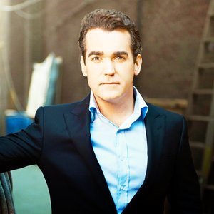 Bild für 'Brian D'Arcy James'
