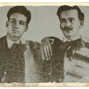 'Hermanos Bañuelos' için resim