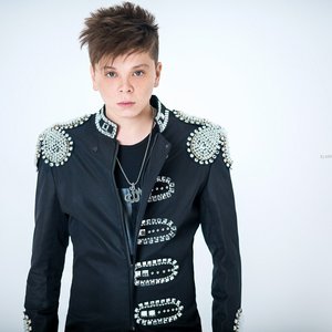 Zdjęcia dla 'Elvin Grey'