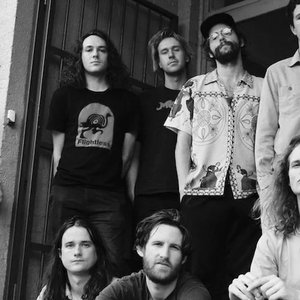 Imagem de 'King Gizzard & The Lizard Wizard & Mild High Club'
