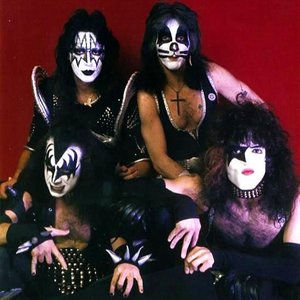 Image for 'Kiss'