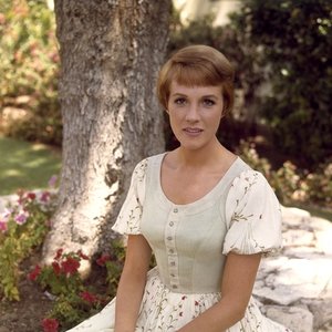 Image for 'Julie Andrews'