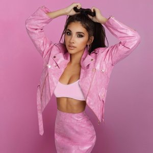 Zdjęcia dla 'Haley Gosserand'