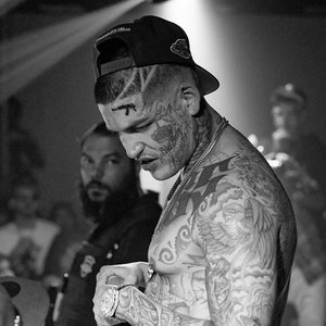Immagine per 'Lefty Gunplay'