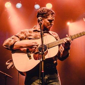 Изображение для 'Tyler Childers'