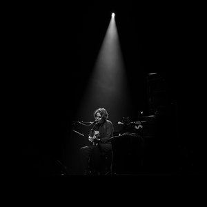 Zdjęcia dla 'Emma Ruth Rundle'