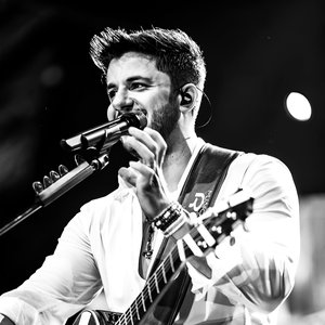 Image for 'Cristiano Araújo'