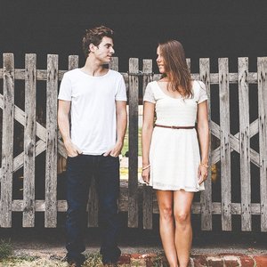 Изображение для 'Colin & Caroline'