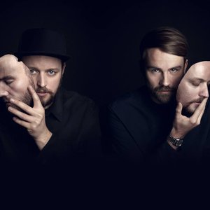 Bild für 'Adana Twins'