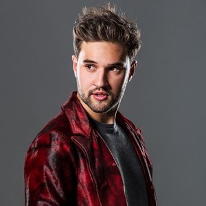 Изображение для 'Philip George'