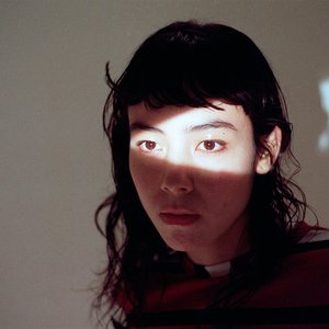 Immagine per 'Maika Loubté'