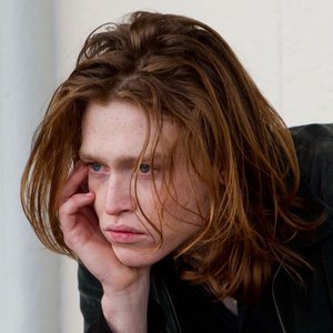 Изображение для 'Caleb Landry Jones'