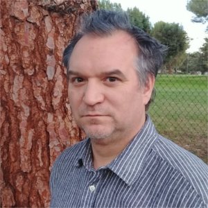 Bild för 'Peter Clines'