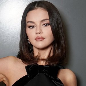 Immagine per 'Selena Gomez'