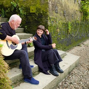 Immagine per 'David Gilmour & Romany Gilmour'