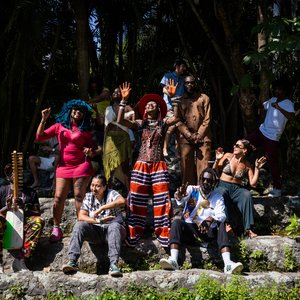 “Africa Express”的封面