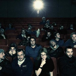 'Realistic Crew'の画像