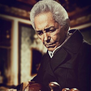 Zdjęcia dla 'Farhang Sharif'