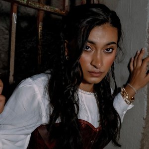Image for 'Janani K. Jha'