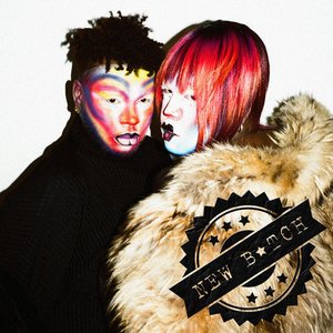 Imagem de 'New Bitch'