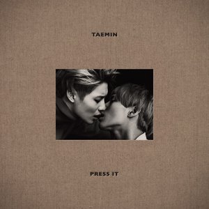 “Press It - The 1st Album”的封面