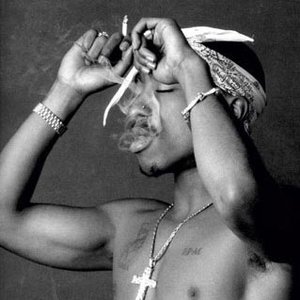 Immagine per 'Tupac'