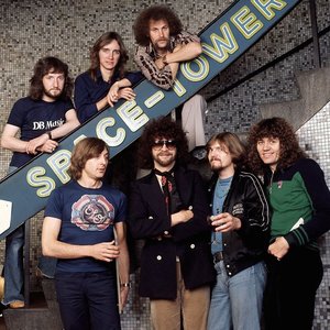 “Electric Light Orchestra”的封面