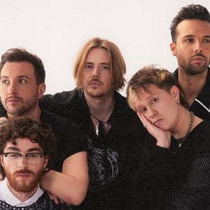 'Nothing But Thieves' için resim