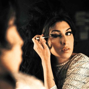 Image for 'Amy Winehouse'