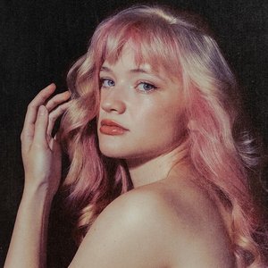 Image for 'Ella Red'