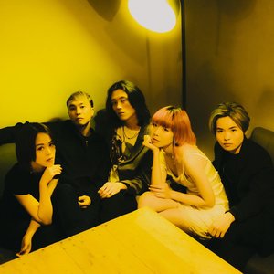 'I Mean Us'の画像