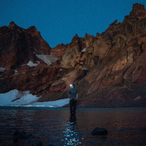 Bild für 'Night Diving (The Cost of Growing Up)'