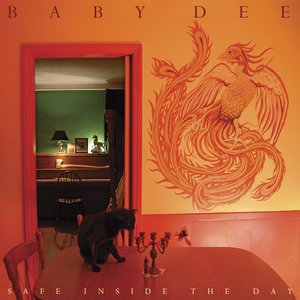 “Safe Inside The Day”的封面