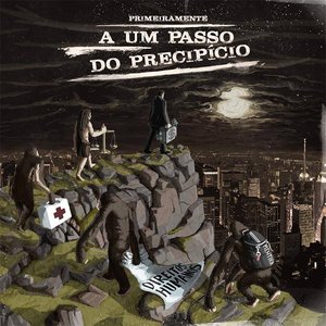 Immagine per 'A Um Passo do Precipício'
