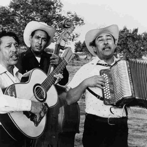 'Los Alegres De Terán' için resim