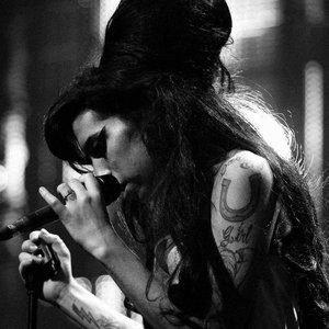 Image for 'Amy Winehouse'