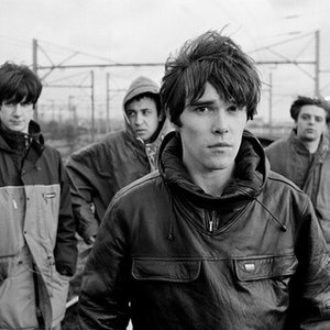 “The Stone Roses”的封面