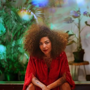 Immagine per 'Vanessa Moreno Visita Djavan'