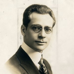 Image for 'Oliver Wallace'