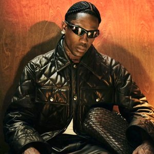 “Travi$ Scott”的封面