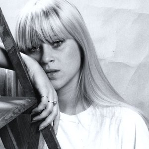 Imagen de 'Catherine Ferry'